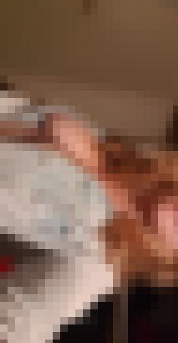 Photo from Sarah** into Je montre mes seins