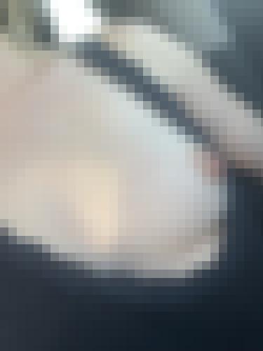 Photo from Misstere into Je montre mes seins